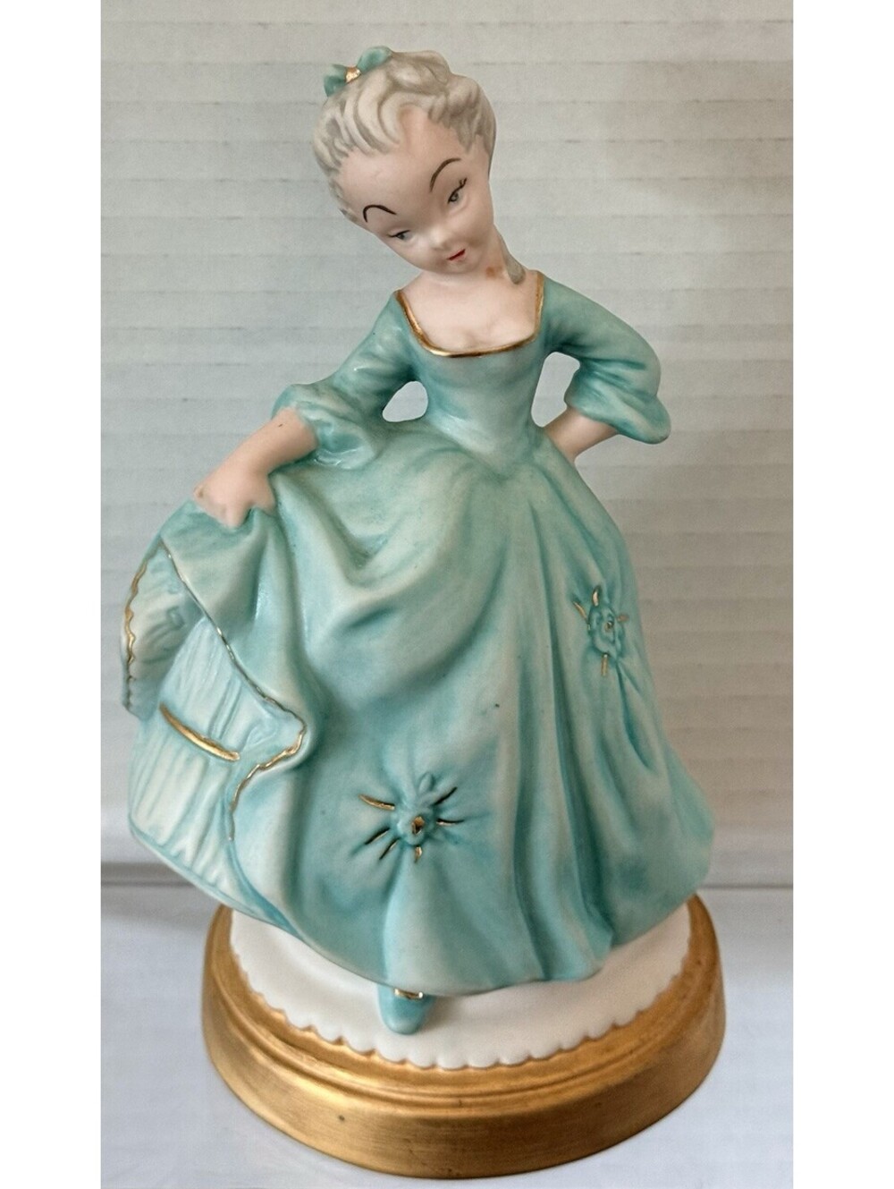 Vintage Holland Girl DanceMold Painted Porcelain Roses 6.5" Blue Ball Gown